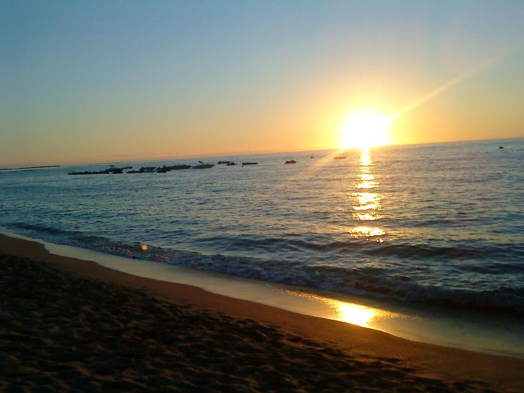 Villa A Bouznika Bay-Plage Et Golf 外观 照片