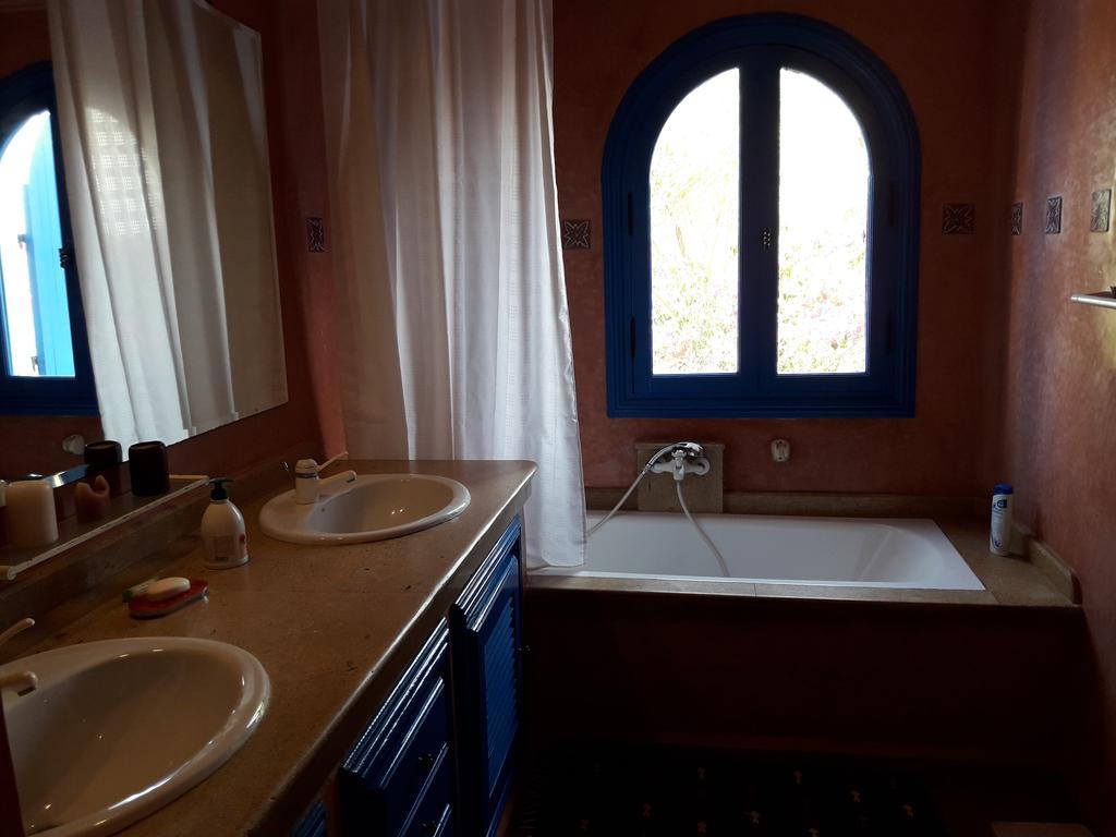Villa A Bouznika Bay-Plage Et Golf 外观 照片